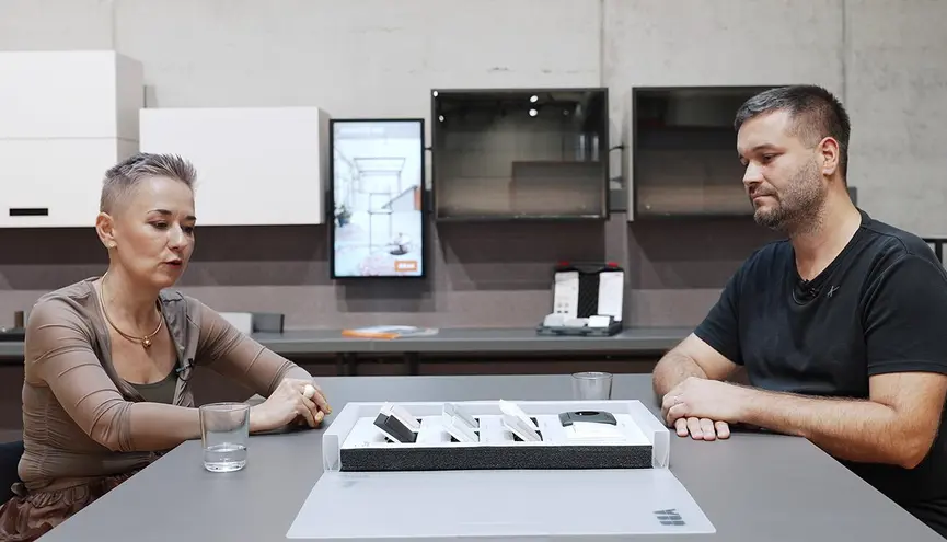 Designerka Bastlov&aacute; a architekt Podr&aacute;zsk&yacute;