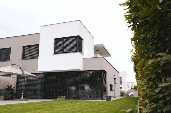 Chytrý dům s ABB-free@home - moderní bydlení pro manželský pár